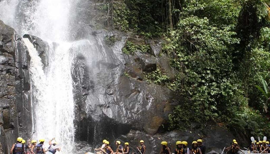 water rafting
